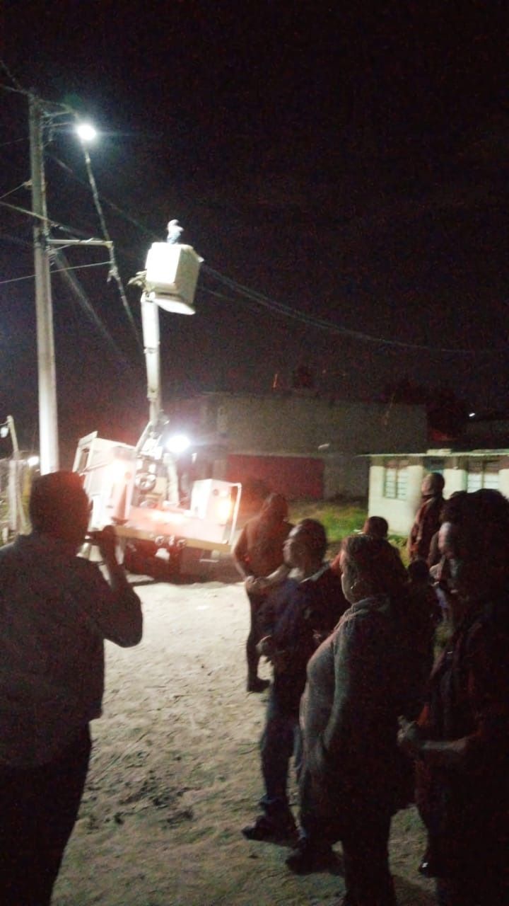 ESTABLECEN SENDERO SEGURO CON CALLES MEJOR ILUMINADAS EN LOMAS DE TENOPALCO