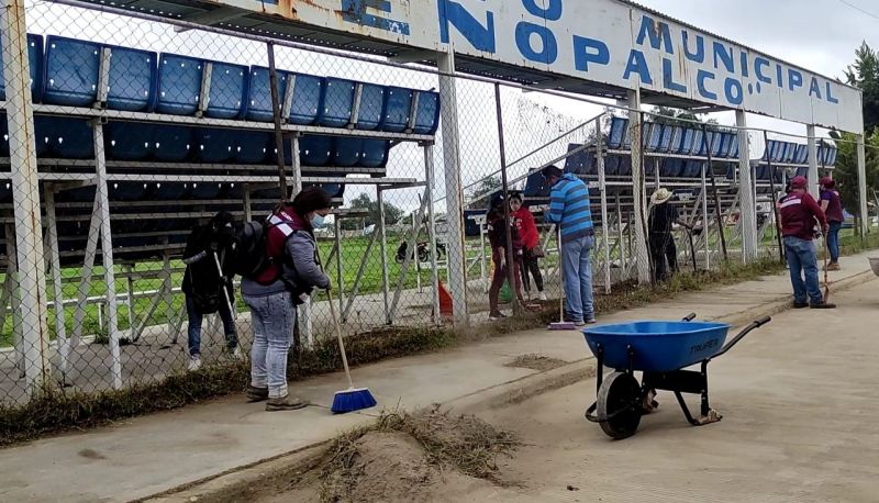 SERVIDORES PÚBLICOS REALIZAN JORNADA DE LIMPIEZA EN SAN FRANCISCO TENOPALCO
