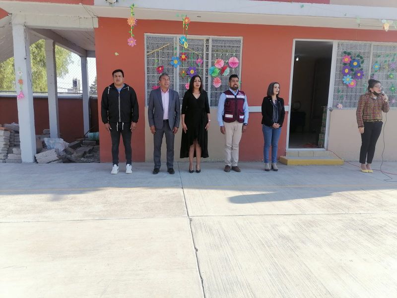 Ceremonia Cívica de la Escuela Primaria "Héroes de Chapultepec"
