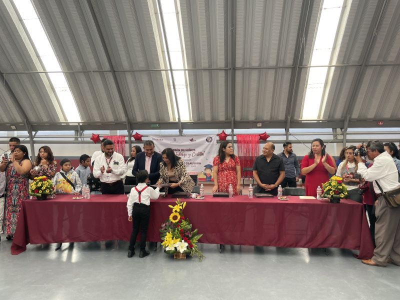 GRADUACIÓN JARDÍN DE NIÑOS "MIGUEL HIDALGO Y COSTILLA"