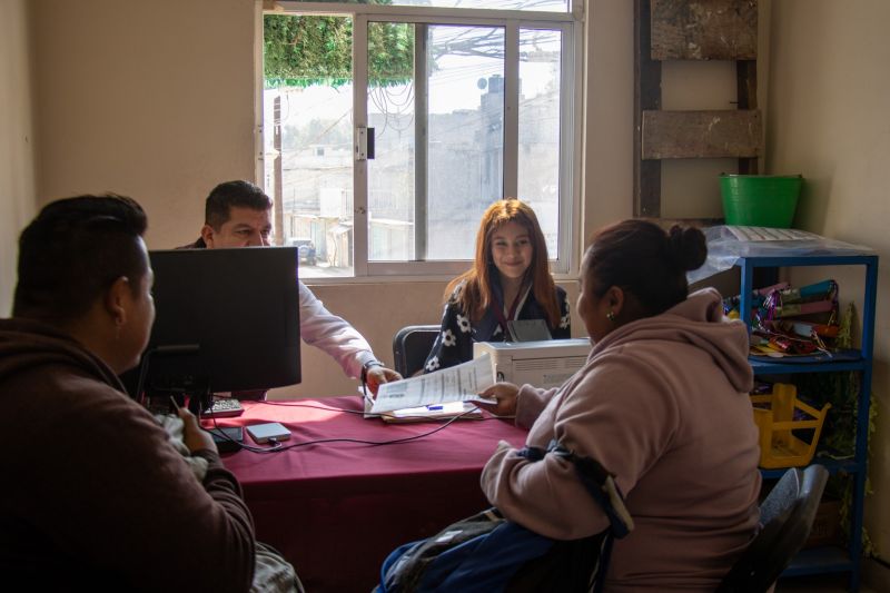 La Unidad Móvil del Registro Civil llegó a Lomas de Tenopalco