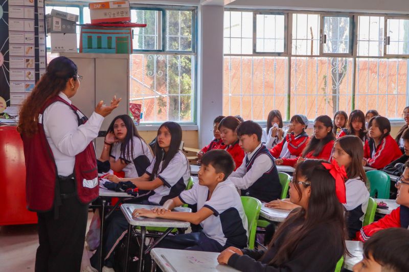 Gobierno Municipal fortalece el desarrollo emocional de estudiantes con jornadas sobre autoestima