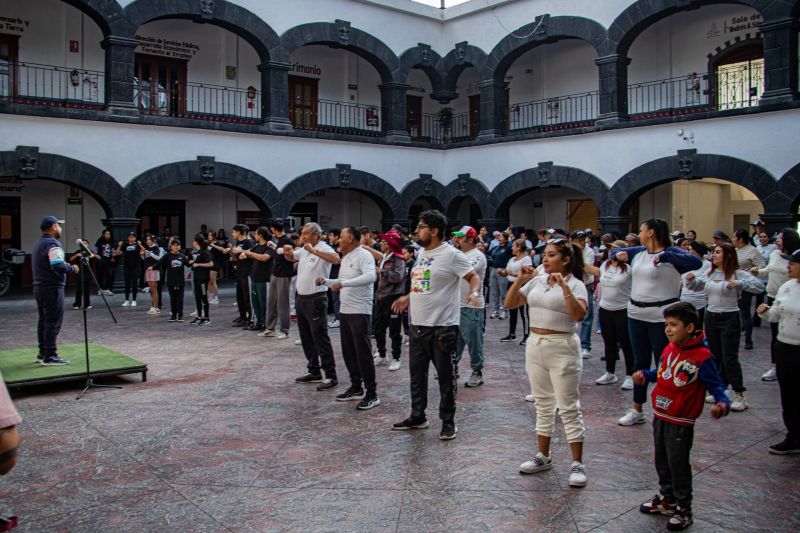 Clase Nacional de Box “Puños que Transforman” reúne a familias y amantes del deporte en Melchor